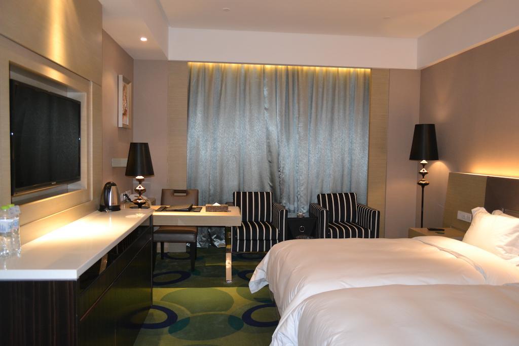 Angel Garden Hotel Hohhot Room photo
